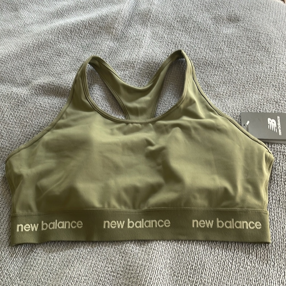 New Balance Sports Bra * Sz L * NWT